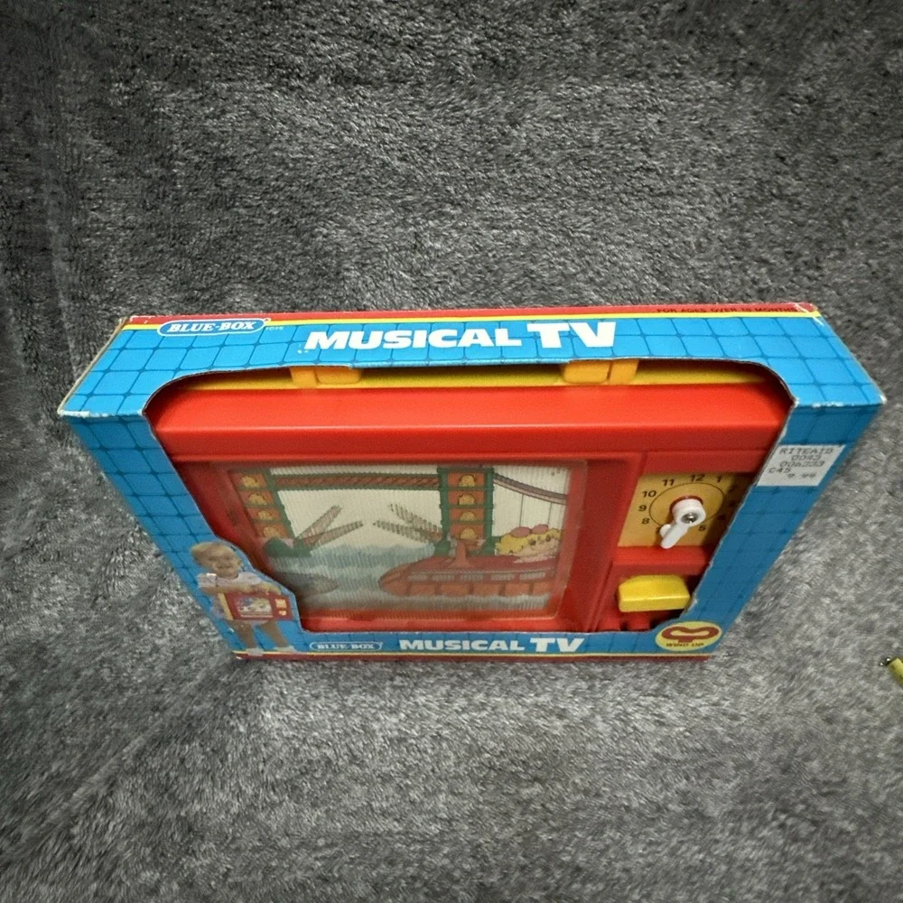 VTG 1979 Blue Box Working Wind Up Musical TV Toy 